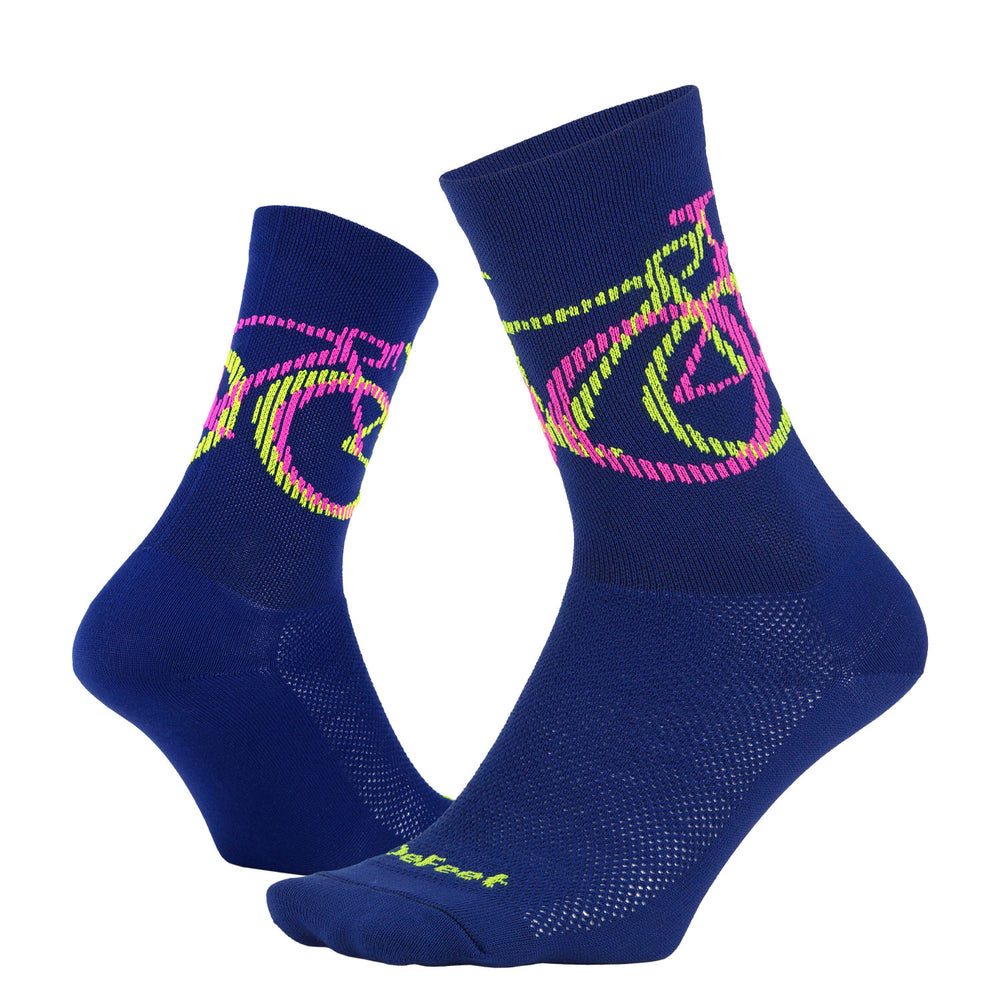DeFeet Aireator 6" Crew Cycling Sock with Bikes